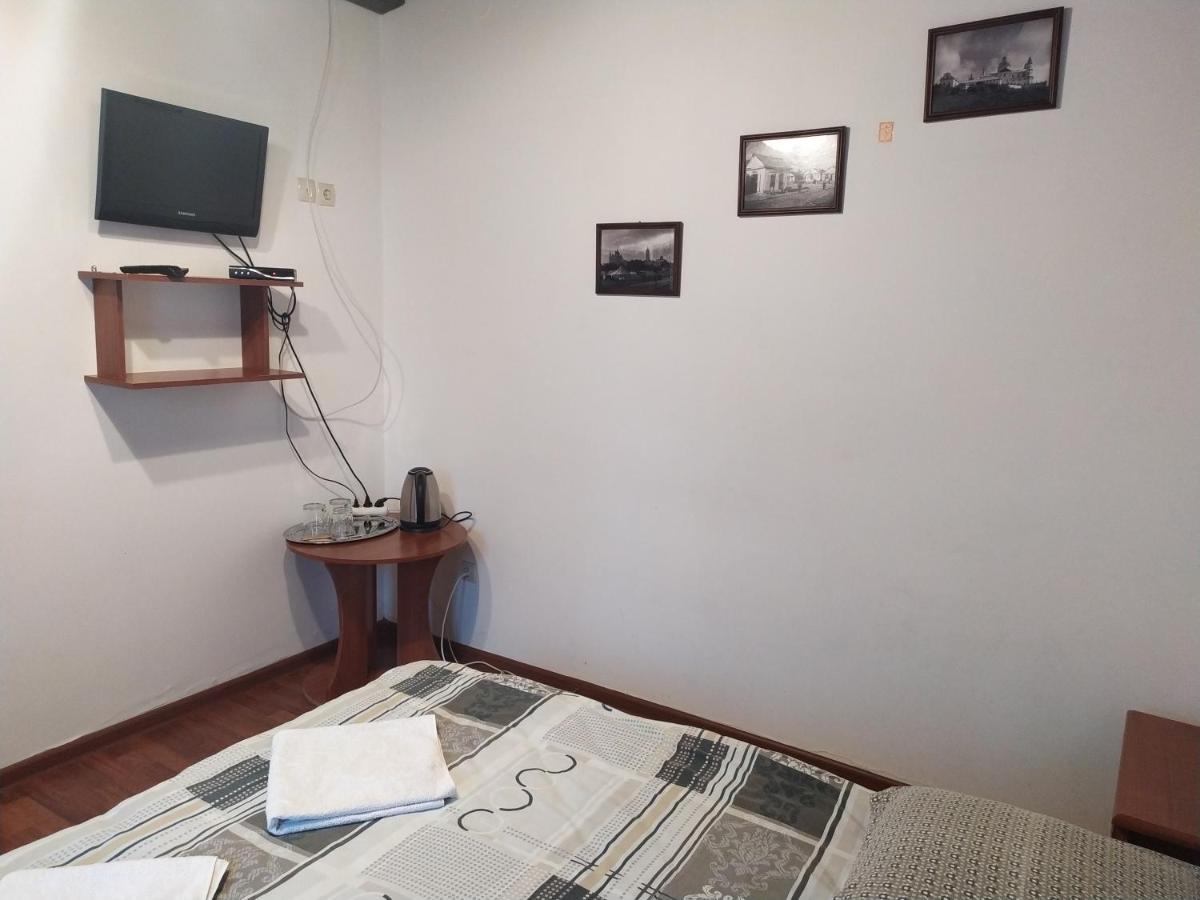 House Of Vitaliy Pochaiv Ngoại thất bức ảnh