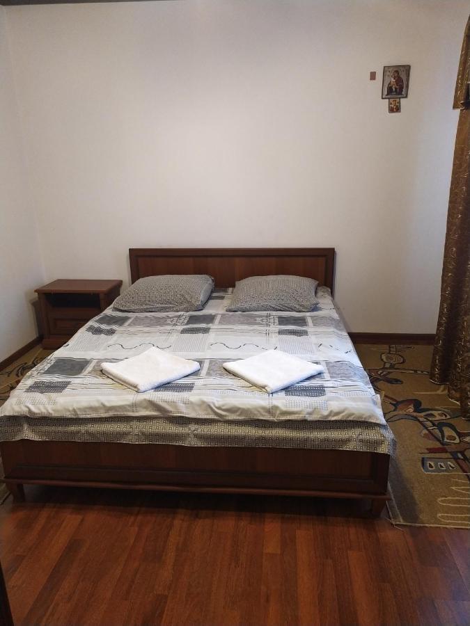 House Of Vitaliy Pochaiv Ngoại thất bức ảnh